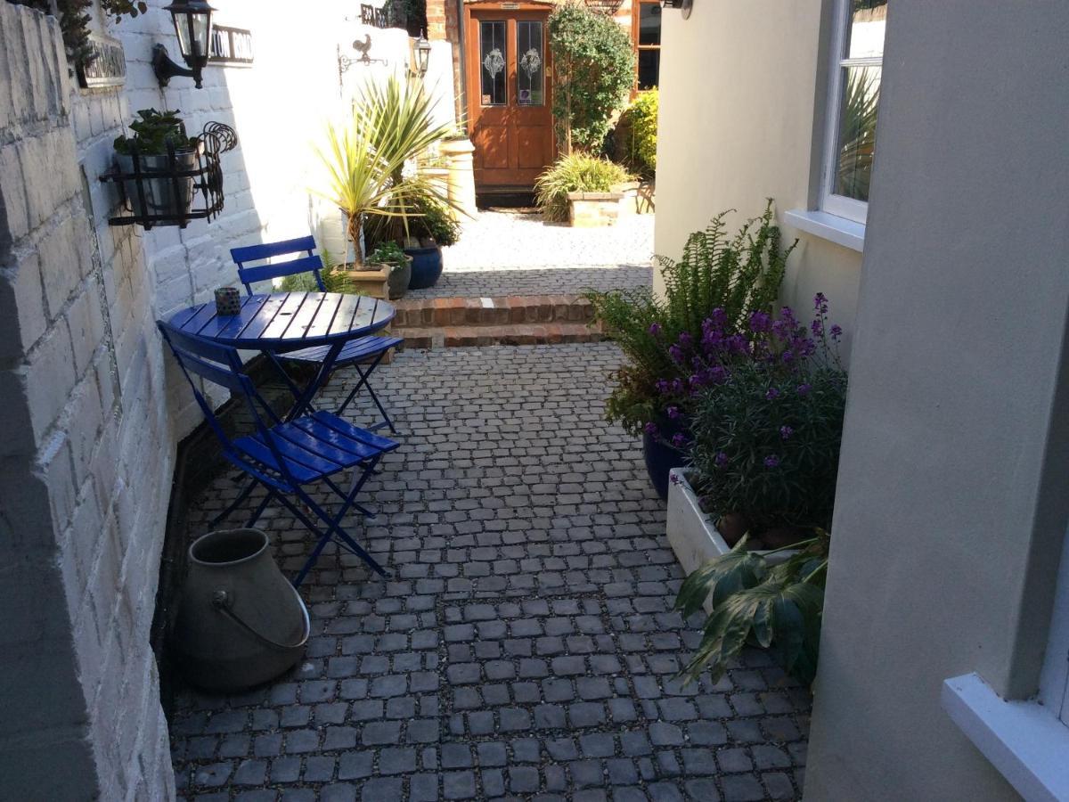 Old Street B&B Upton upon Severn Exterior photo