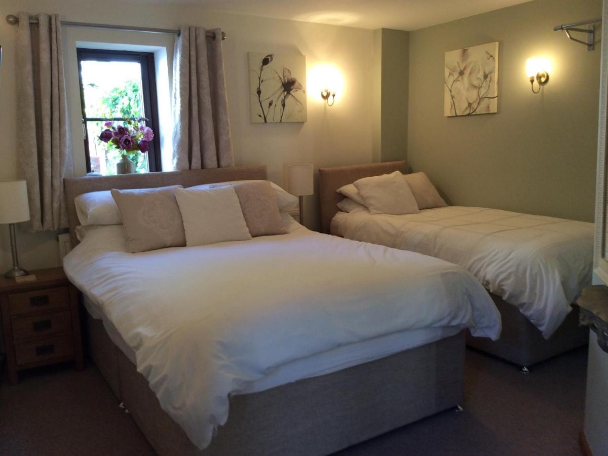 Old Street B&B Upton upon Severn Exterior photo